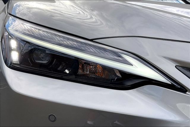 Used 2025 Lexus NX 350h AWD w/ Premium Package image 26