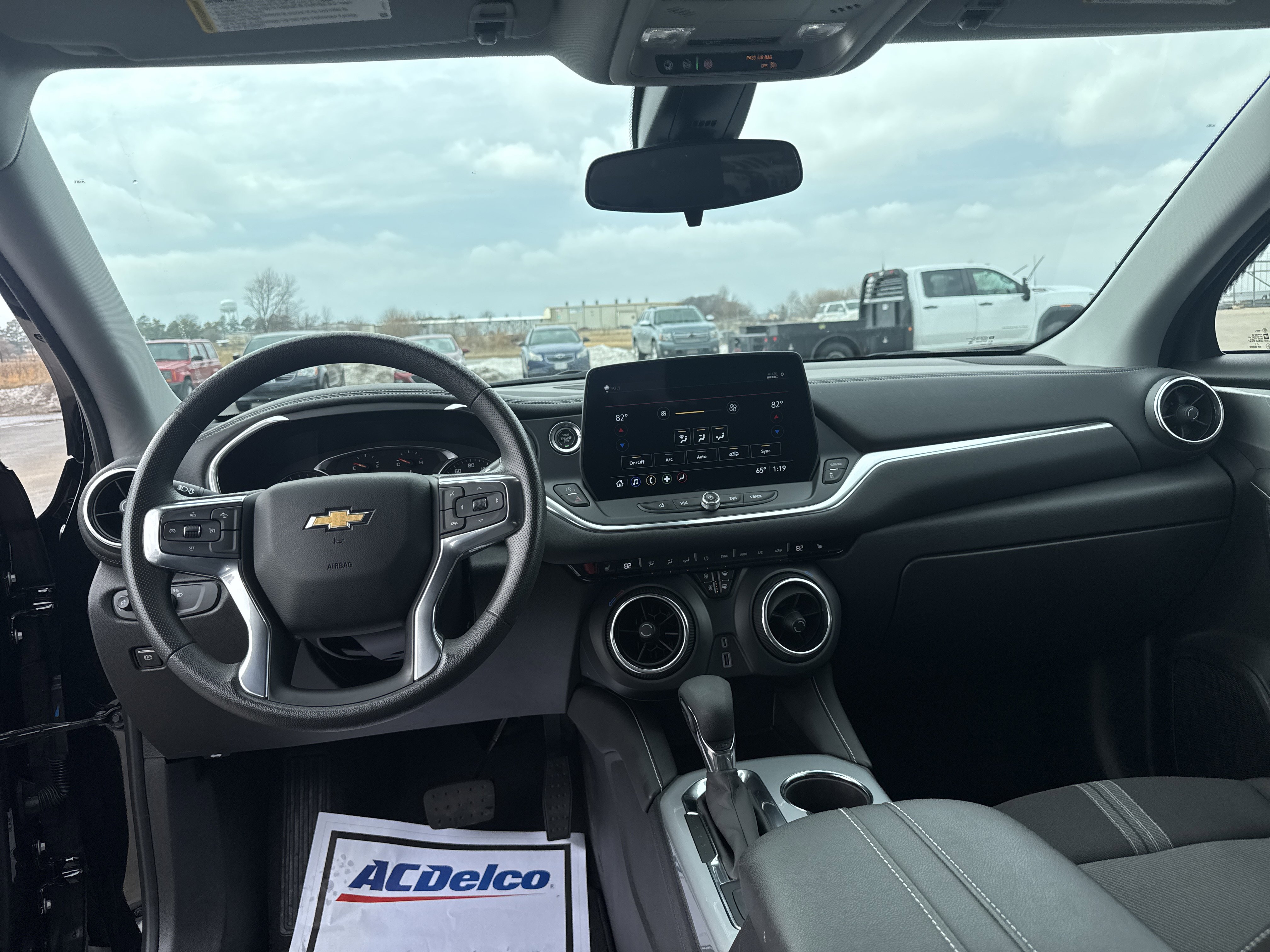 Used 2024 Chevrolet Blazer LT image 10