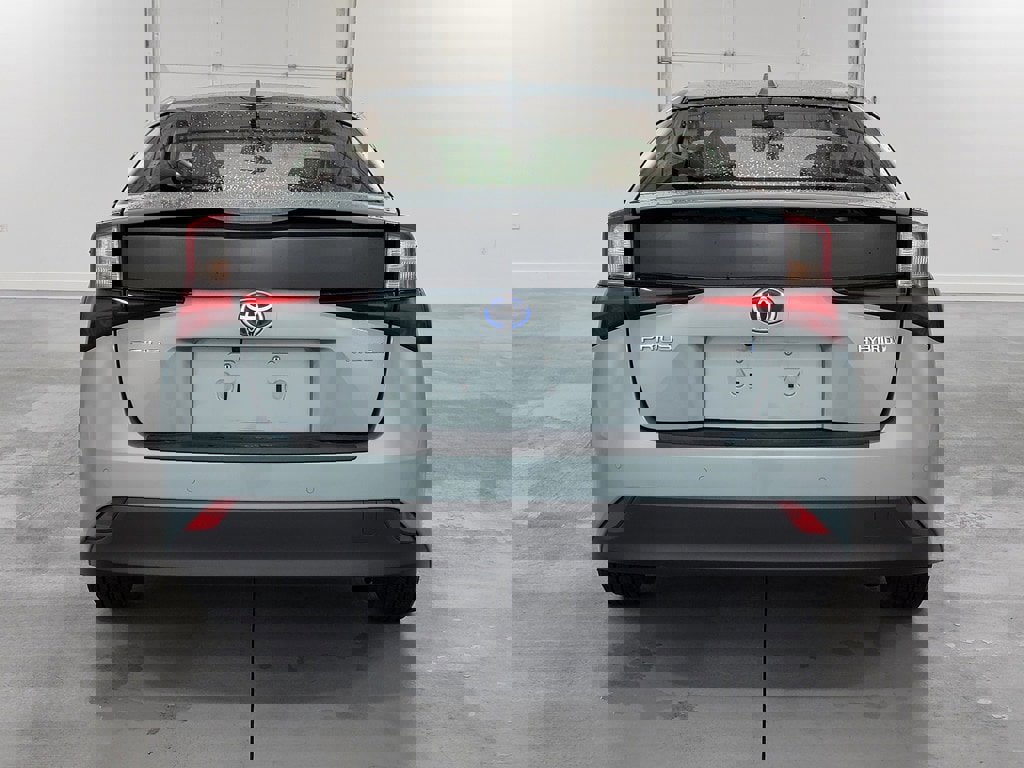 Used 2020 Toyota Prius image 7