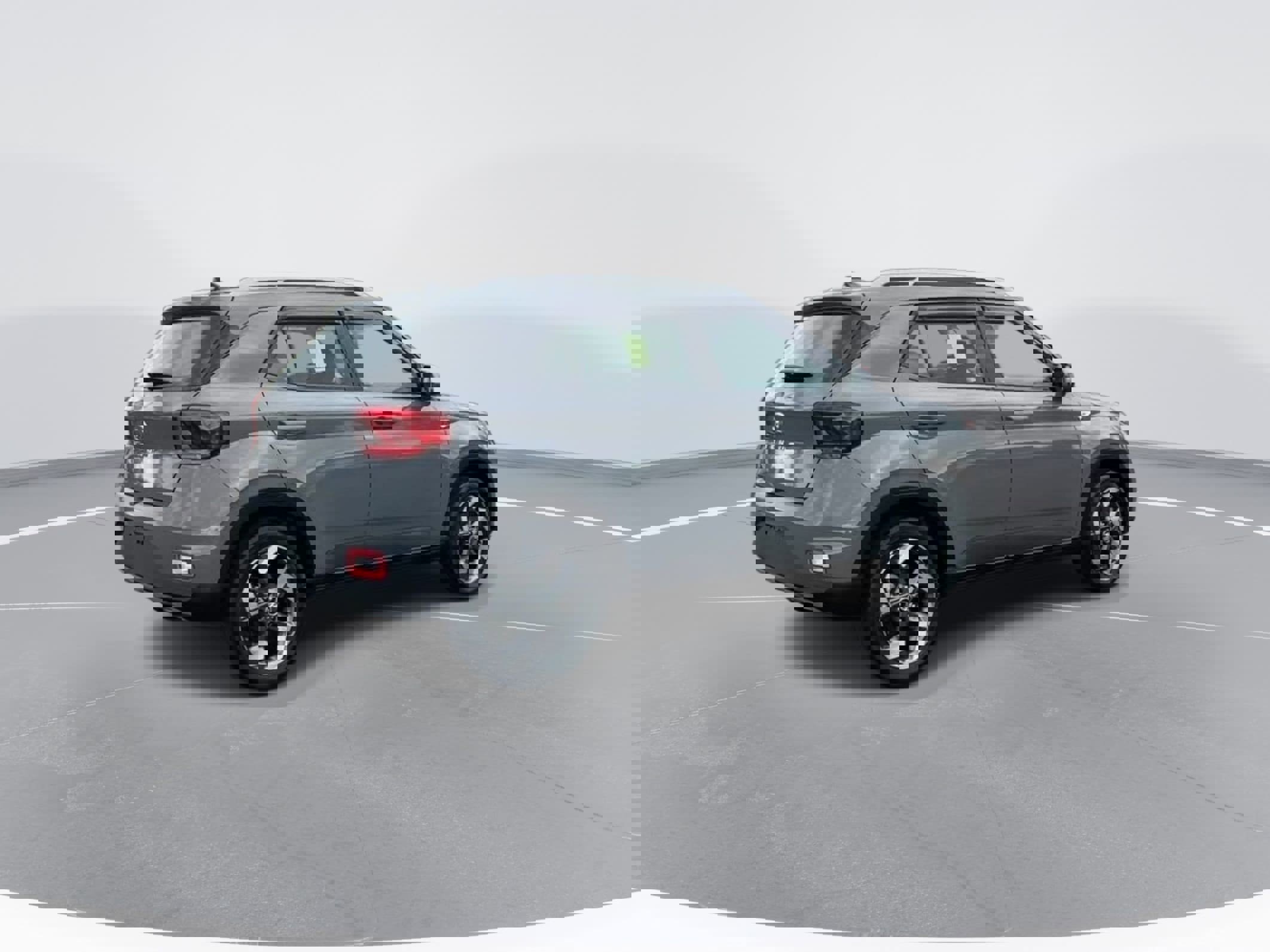 Used 2021 Hyundai Venue SEL image 7