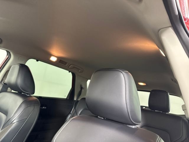 Used 2023 Nissan Pathfinder SL image 12