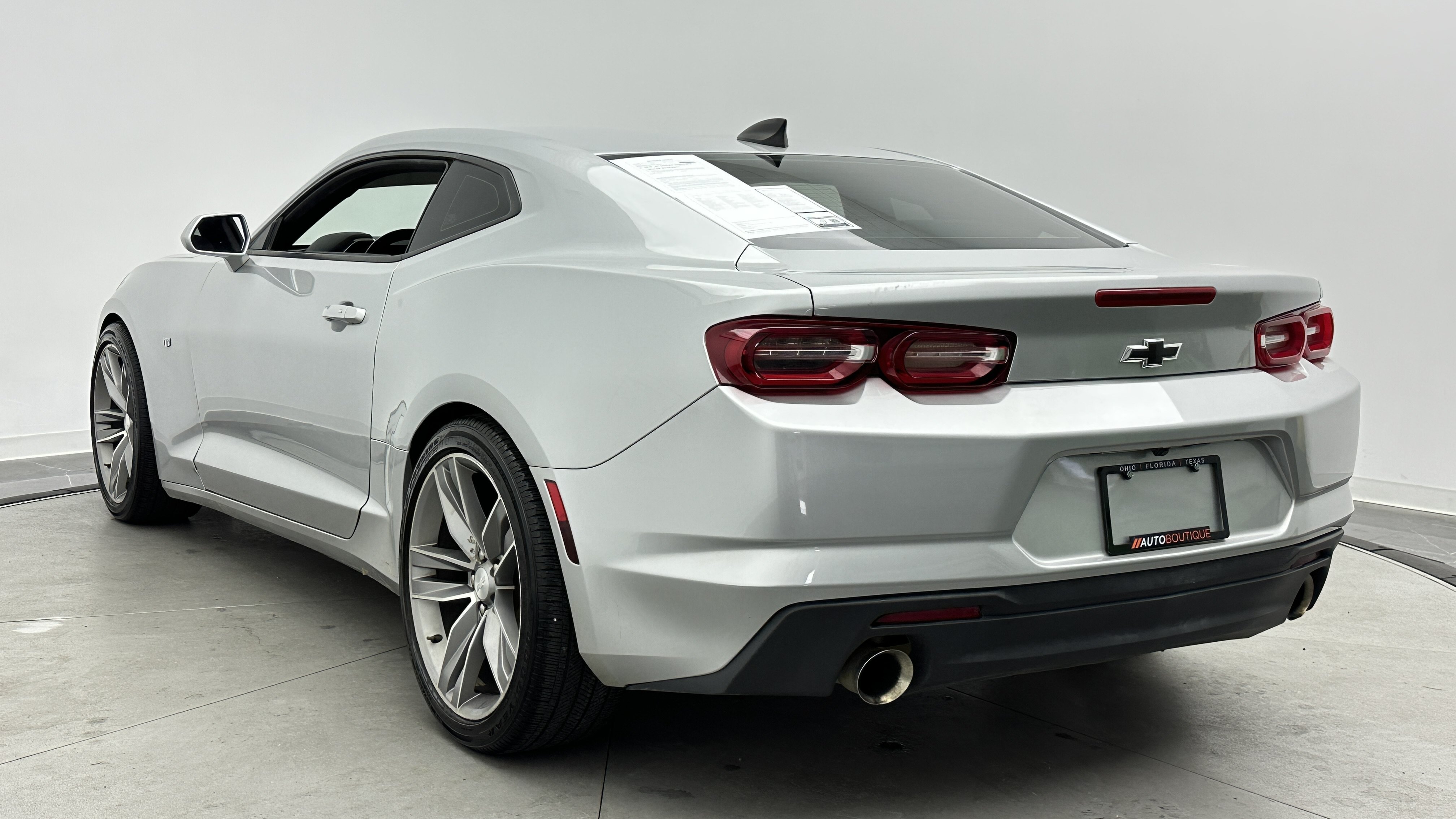 Used 2019 Chevrolet Camaro LS RWD image 4