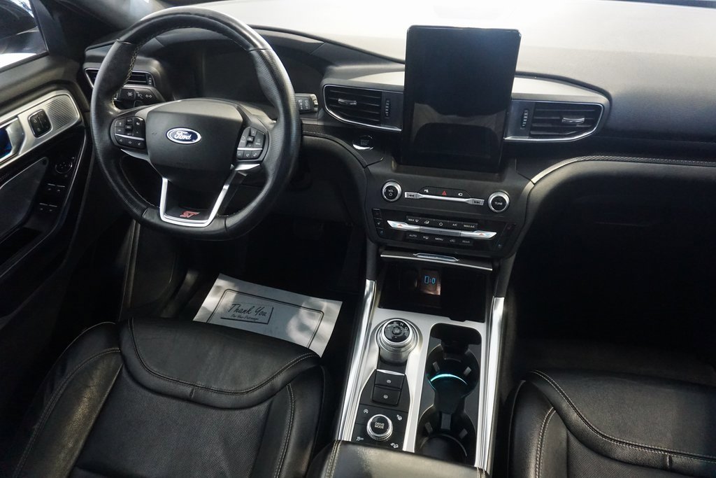 Used 2020 Ford Explorer ST w/ Premium Technology Package image 30
