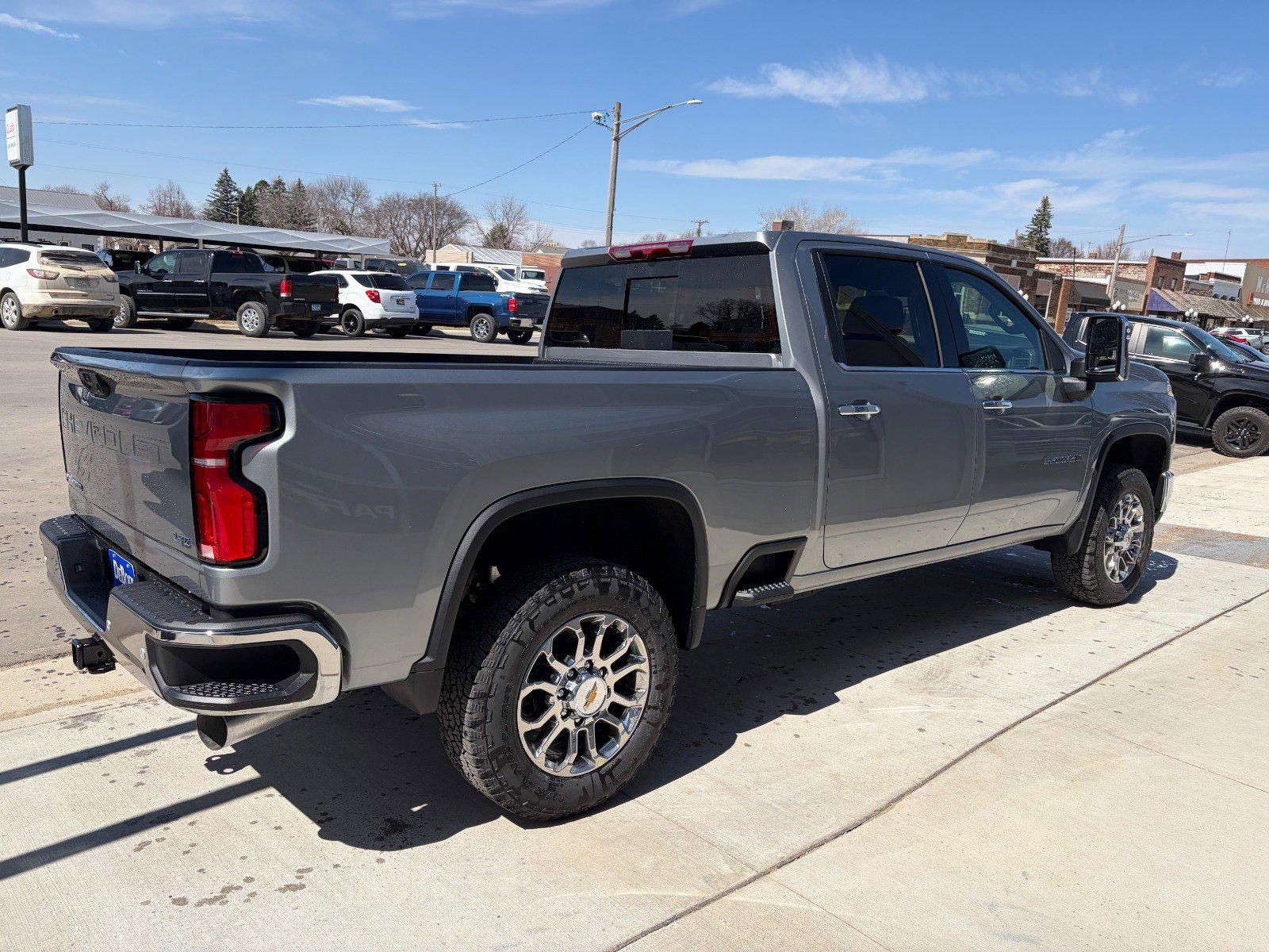 New 2026 Chevrolet Silverado 3500 LTZ image 5