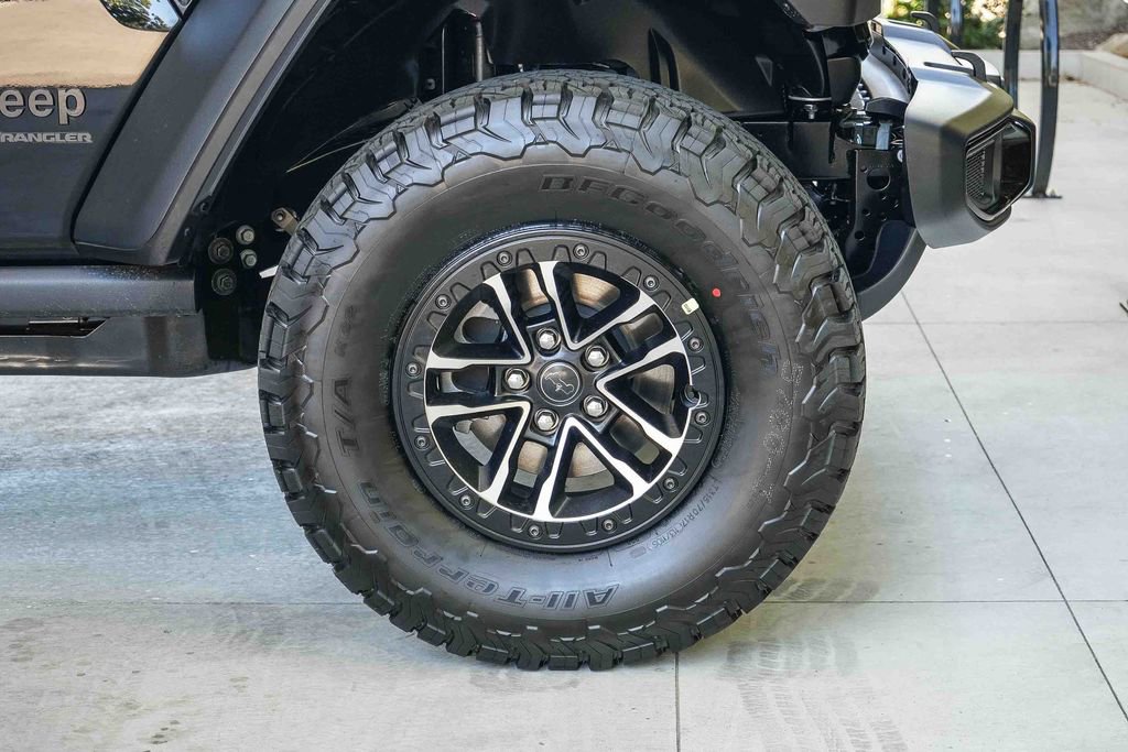 New 2026 Jeep Wrangler Unlimited Sport AWD/4WD image 9