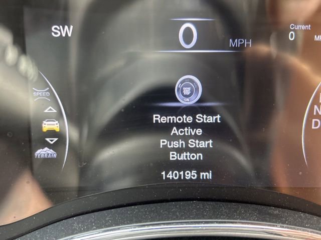 Used 2020 Jeep Grand Cherokee Overland image 13