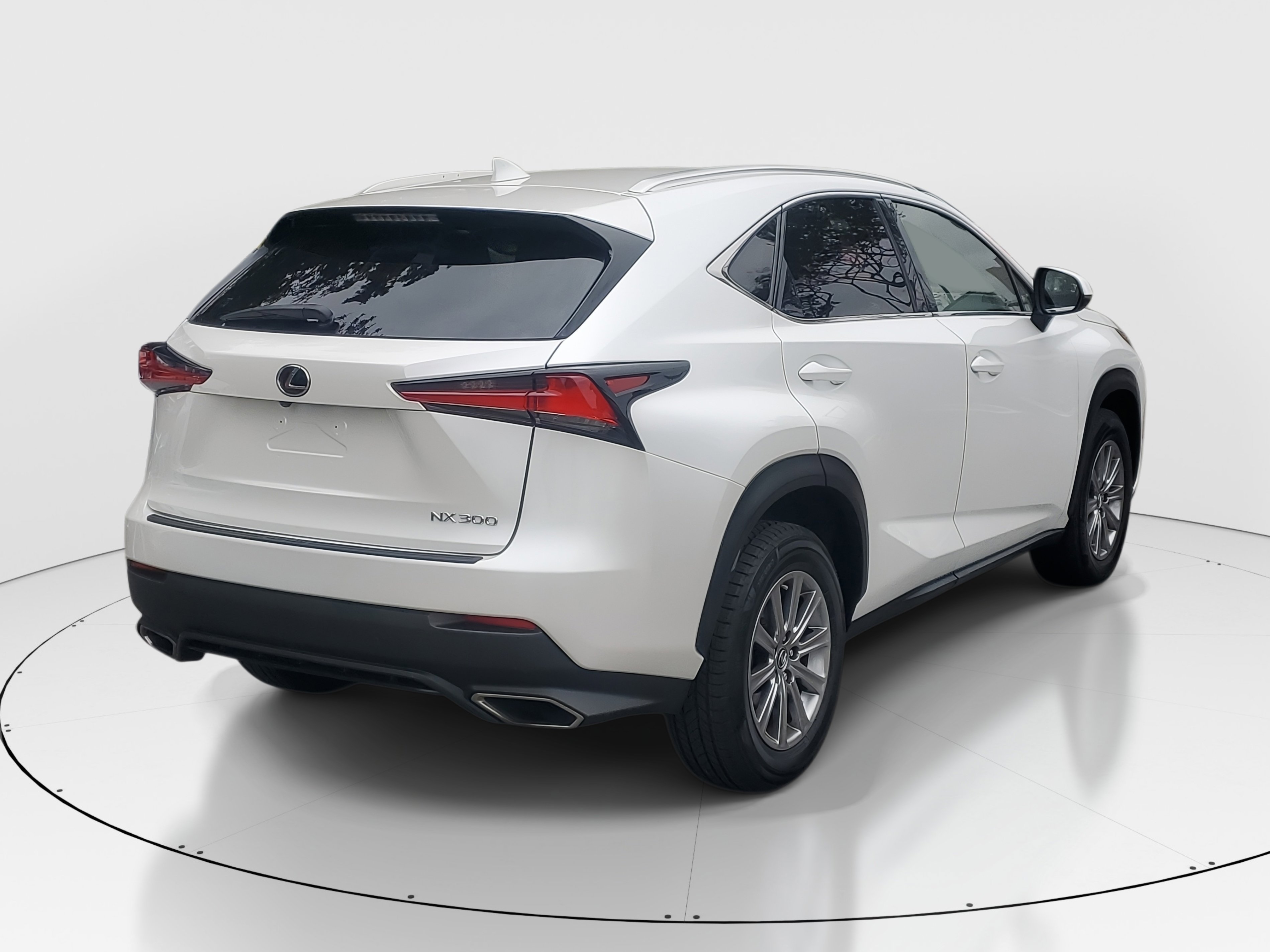 Used 2020 Lexus NX 300 FWD image 7