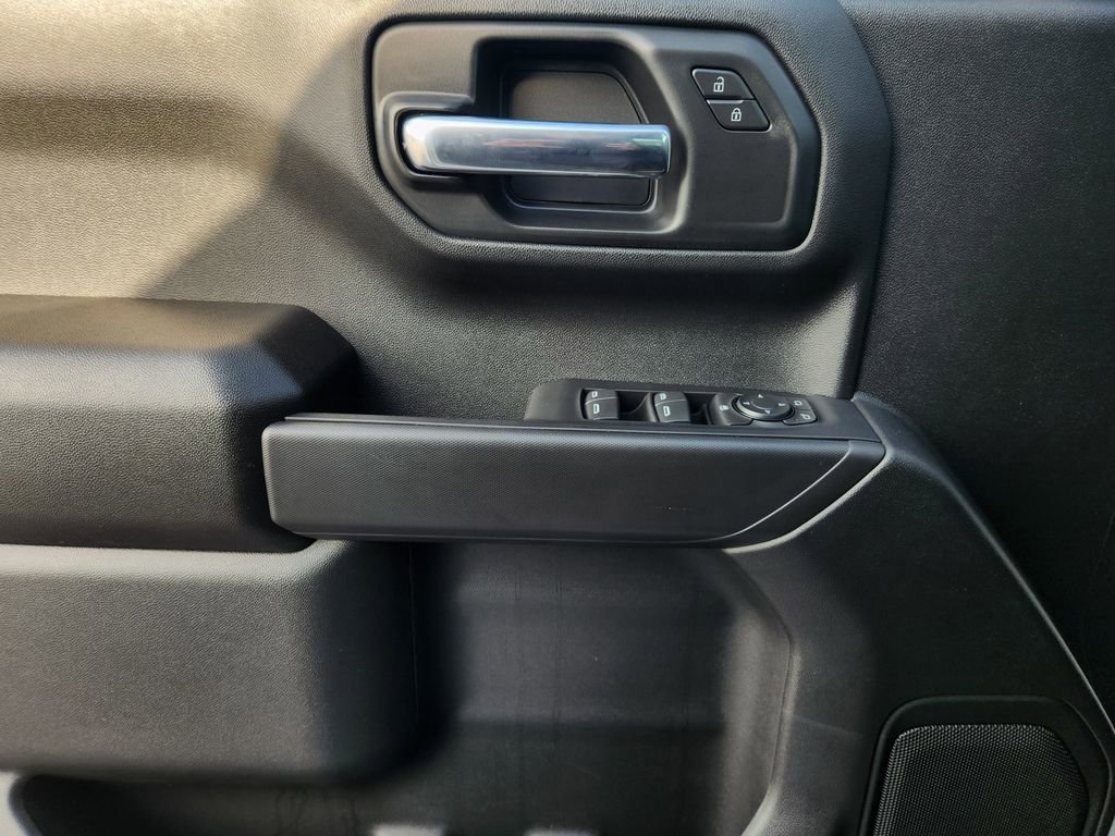 New 2026 Chevrolet Silverado 1500 Custom Trail Boss w/ LPO, Dark Essentials Package image 23