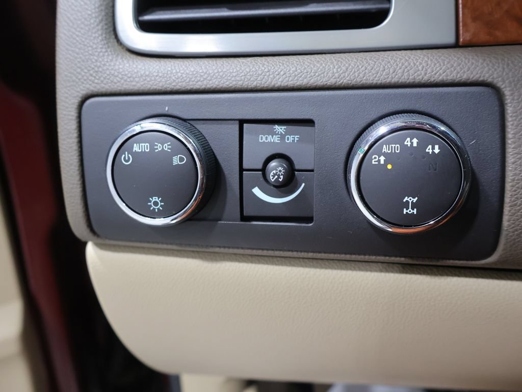 Used 2008 GMC Yukon 4WD Hybrid image 29