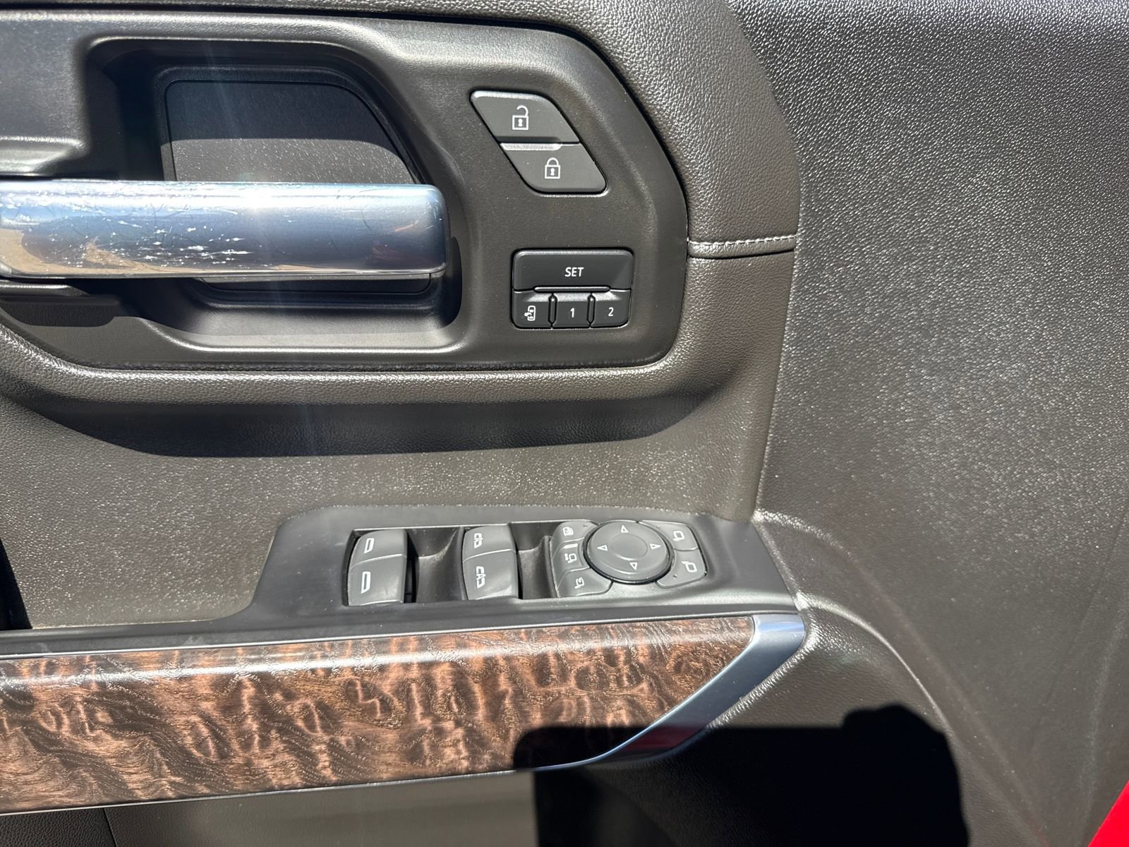 Used 2023 GMC Sierra 3500 Denali w/ Denali Ultimate Package image 11