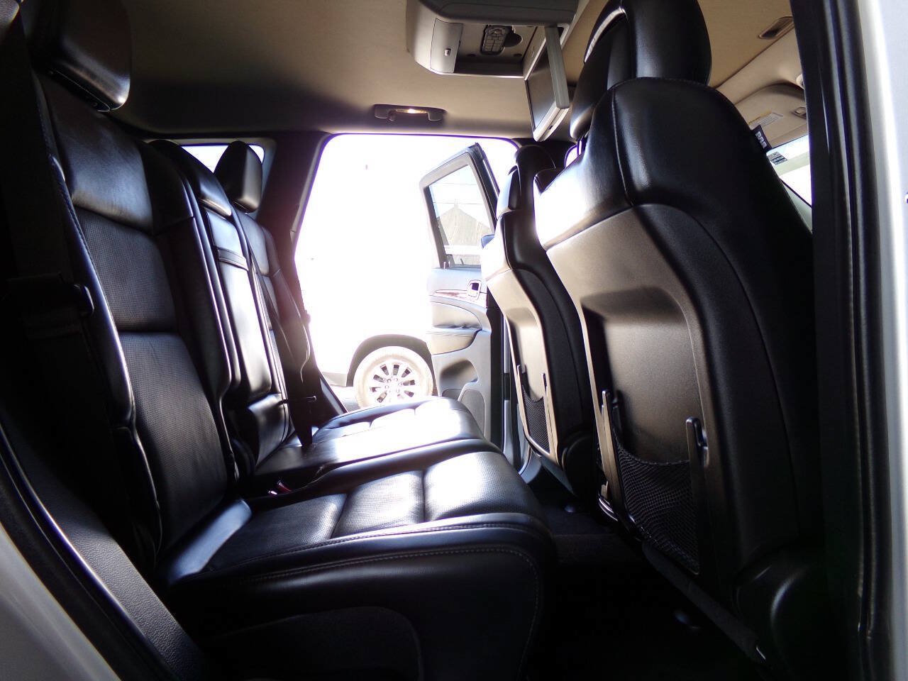 Used 2011 Jeep Grand Cherokee Limited RWD image 24