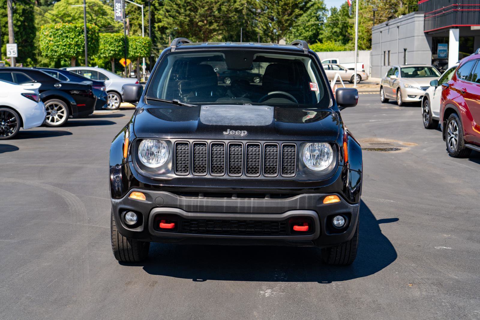Used 2020 Jeep Renegade Trailhawk w/ Popular Equipment Group AWD/4WD image 3