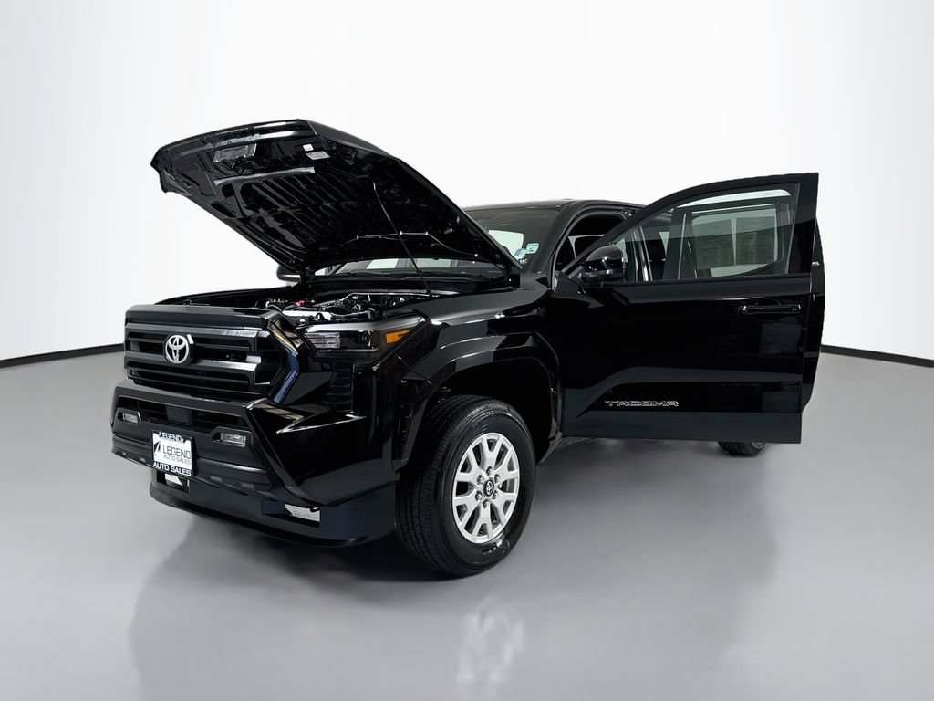 Used 2025 Toyota Tacoma SR5 RWD image 19