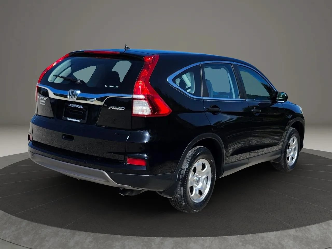 Used 2015 Honda CR-V LX image 5
