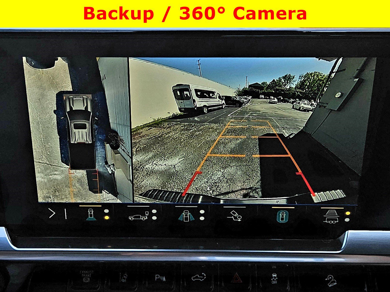 Used 2025 Chevrolet Silverado 2500 LTZ w/ LTZ Plus Package AWD/4WD image 17