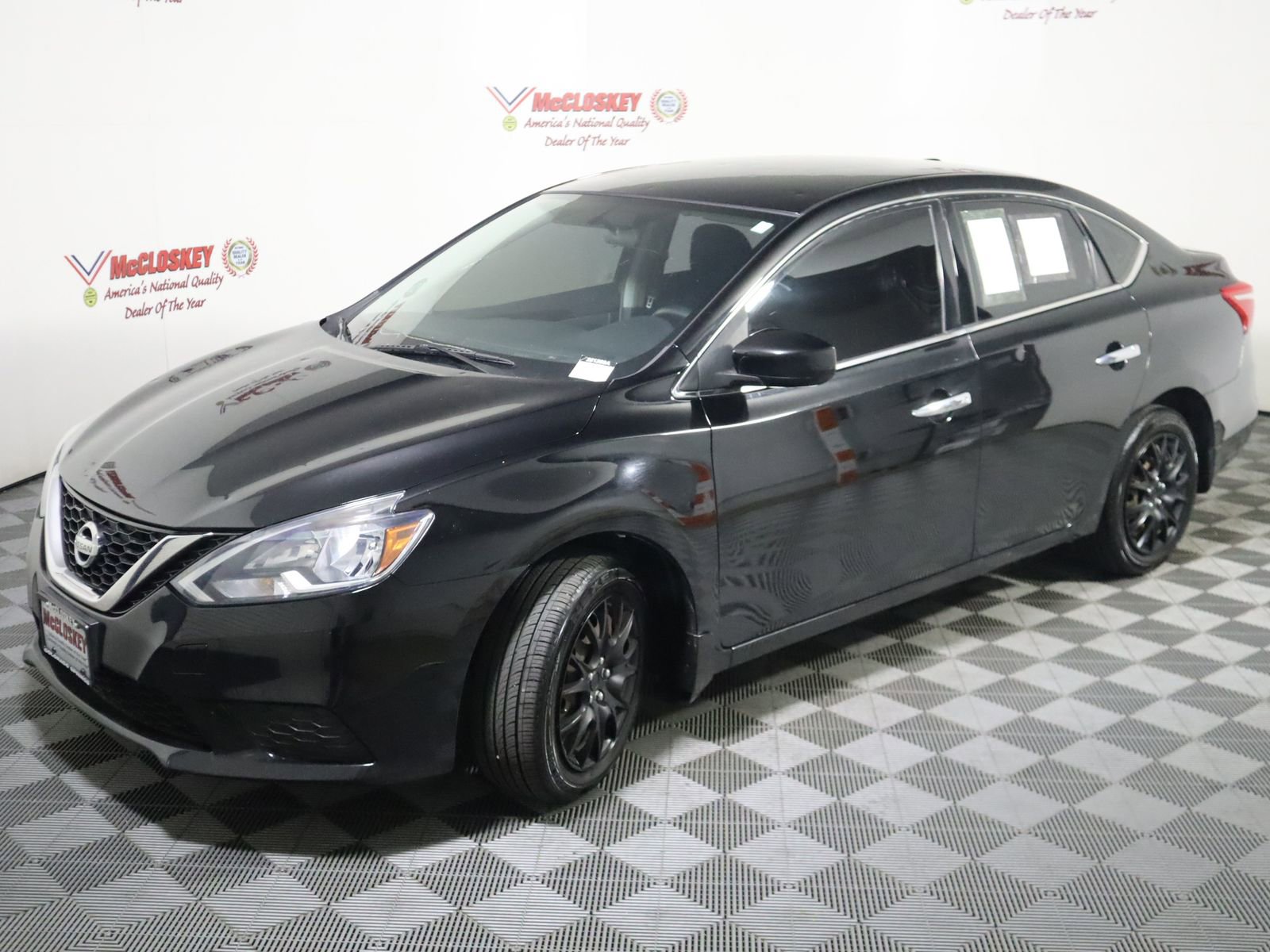 Used 2017 Nissan Sentra SV w/ Driver's Assist Package FWD image 13