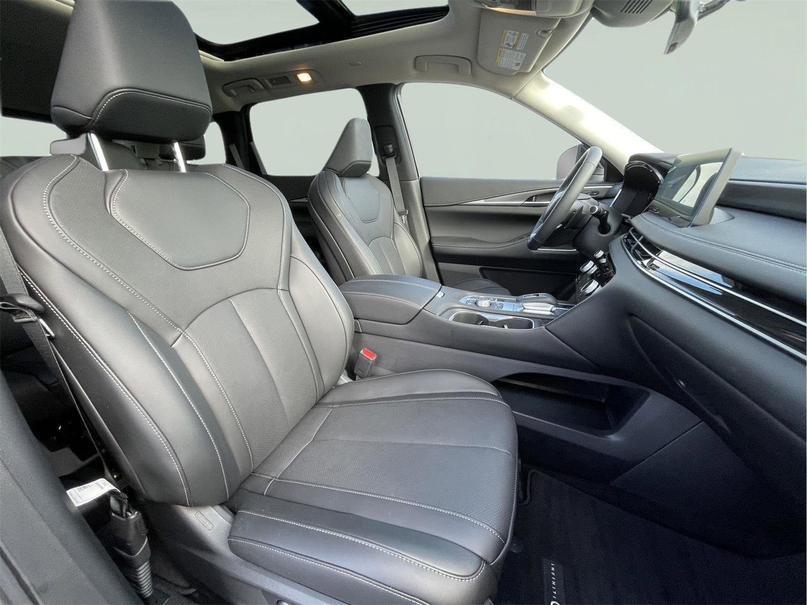 Used 2026 INFINITI QX60 Luxe w/ Cargo Package AWD/4WD image 23