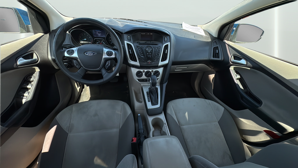 Used 2013 Ford Focus SE w/ Super Fuel Economy (SFE) Pkg FWD image 31