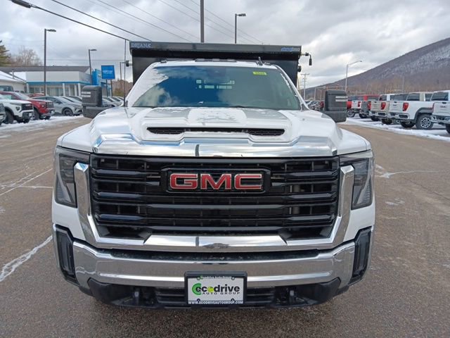 New 2026 GMC Sierra 3500 Pro w/ Convenience Package image 2
