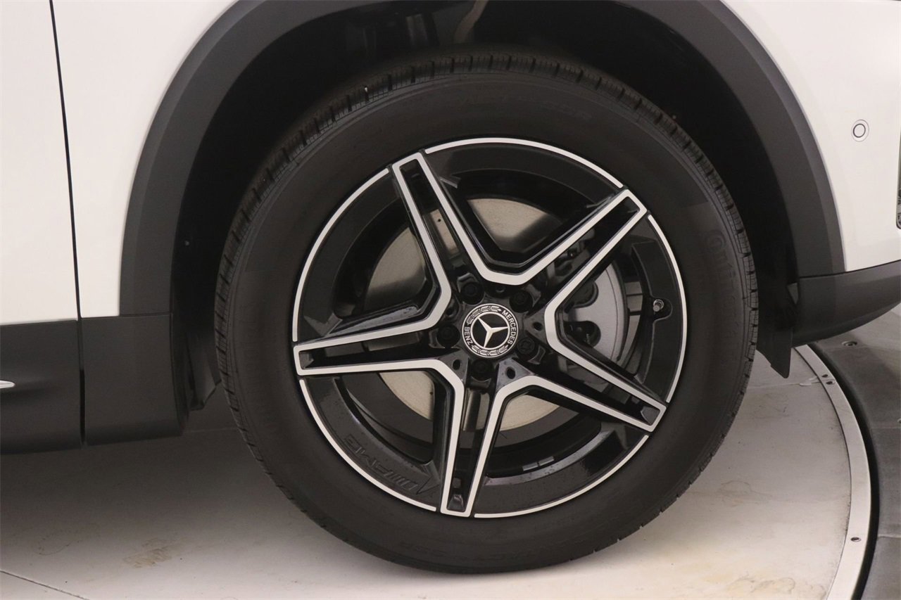 New 2026 Mercedes-Benz GLB 250 image 13