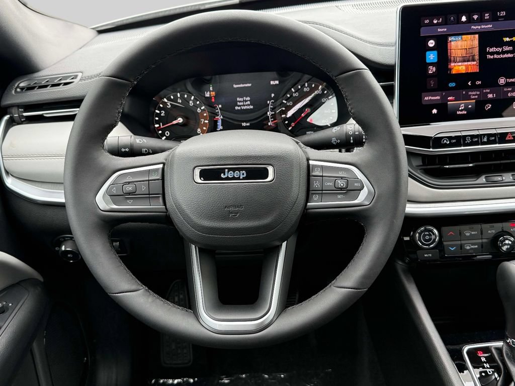 New 2026 Jeep Compass Limited AWD/4WD image 18