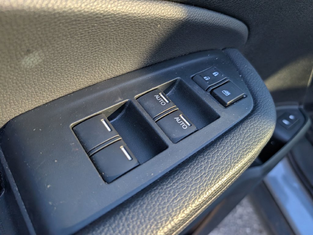Used 2023 Honda Passport EX-L image 15