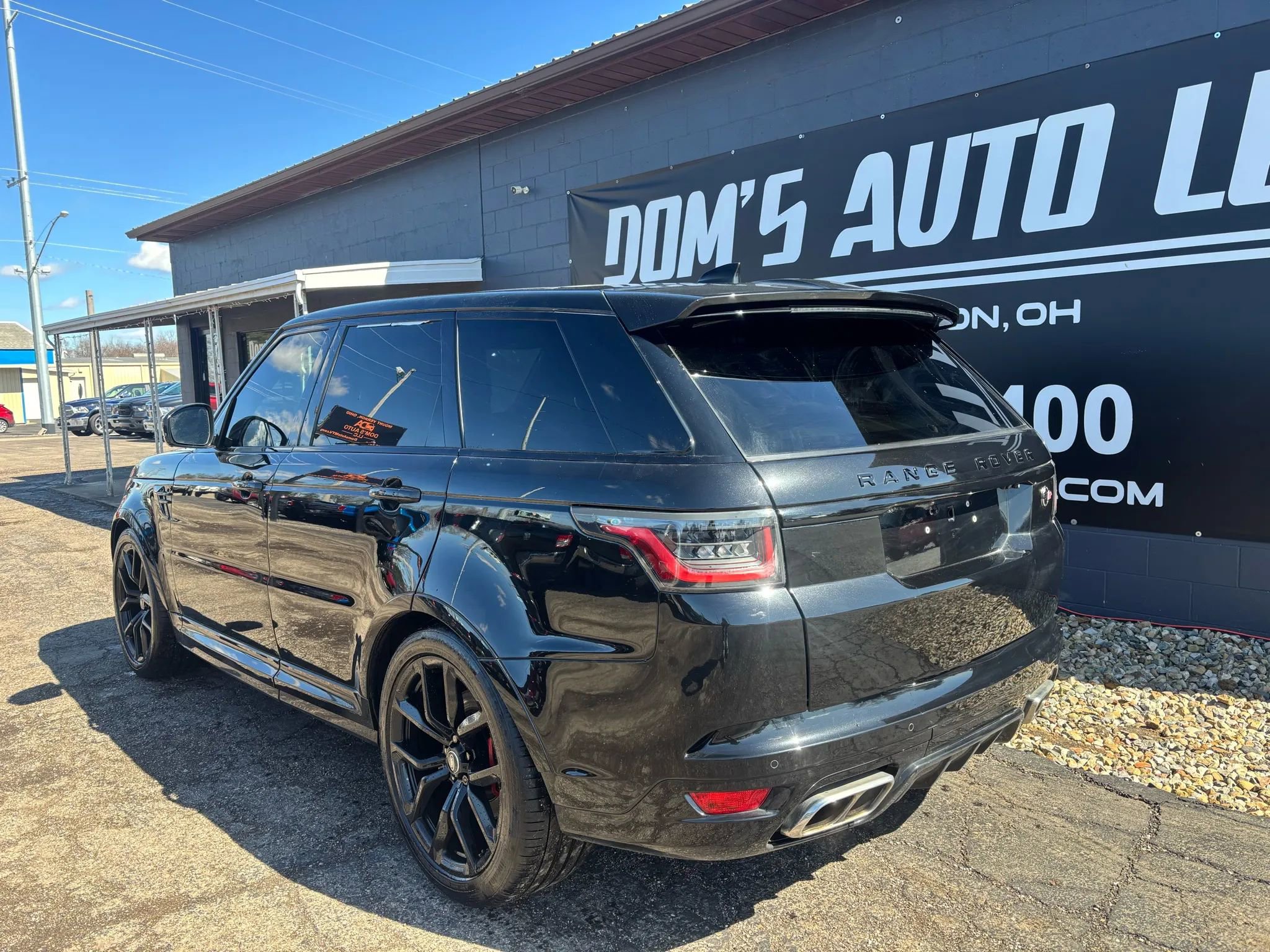 Used 2018 Land Rover Range Rover Sport SVR image 3