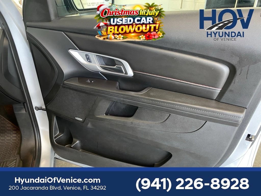 Used 2017 GMC Terrain SLT FWD image 43