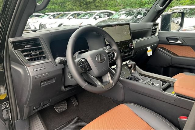 New 2026 Lexus GX 550 w/ Cold Area Package AWD/4WD image 6