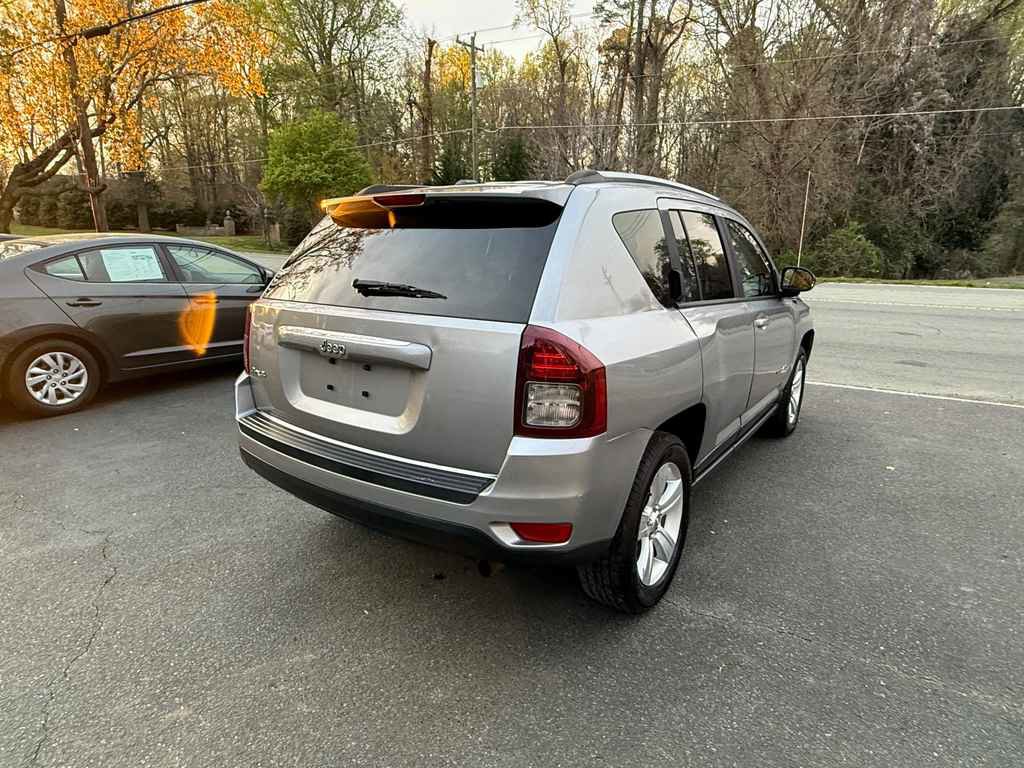 Used 2015 Jeep Compass Sport w/ Power Value Group image 4