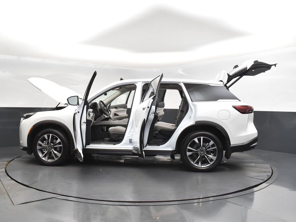 Used 2026 INFINITI QX60 Pure w/ Cargo Package image 47