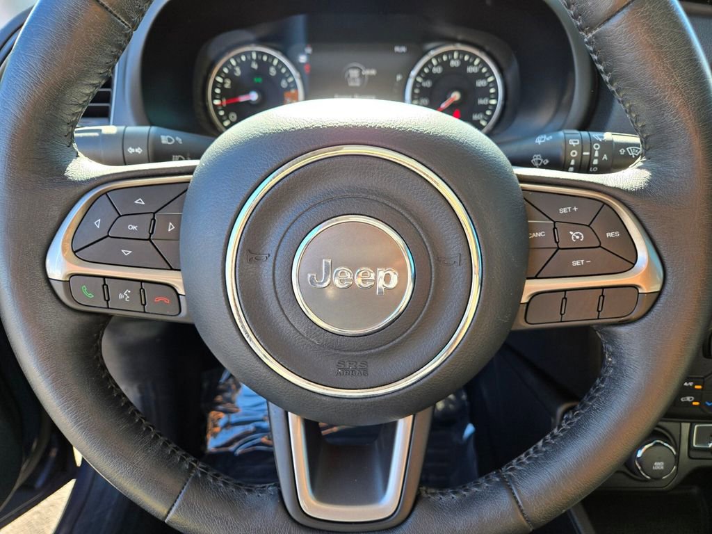 Used 2022 Jeep Renegade Limited w/ Sun, Sound & Wheels Group image 21