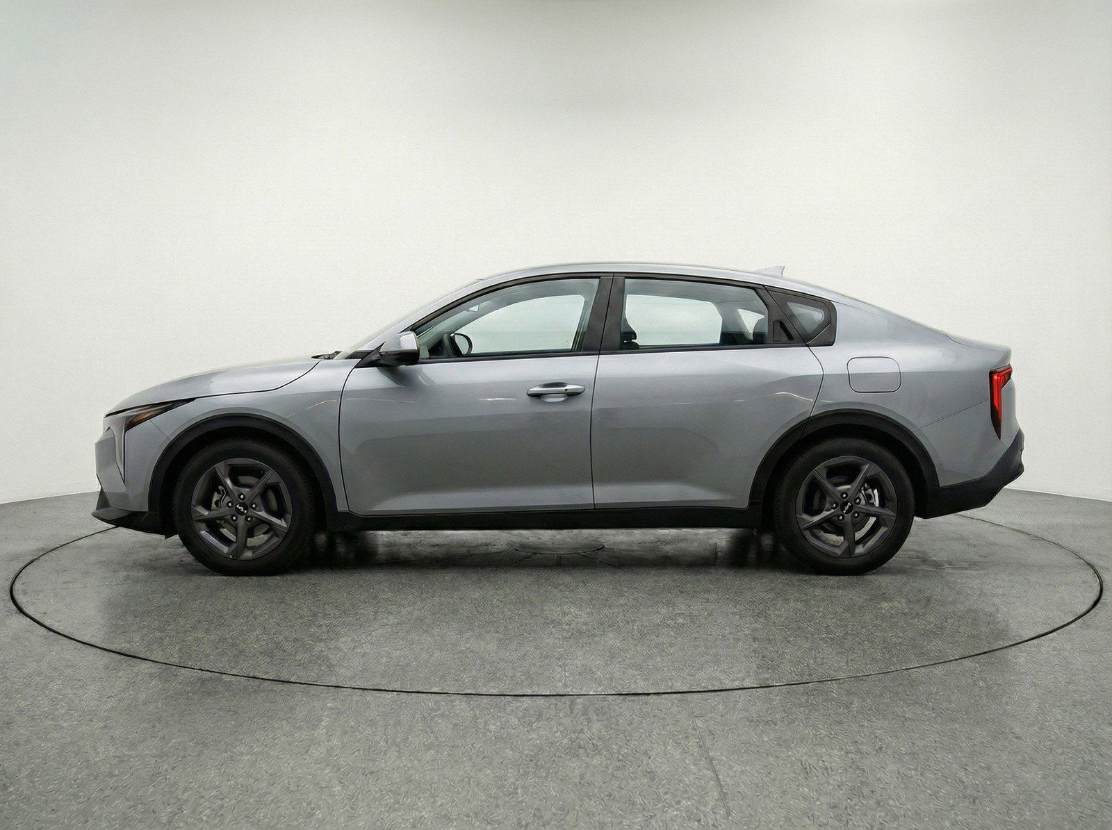 Used 2025 Kia K4 FWD image 5