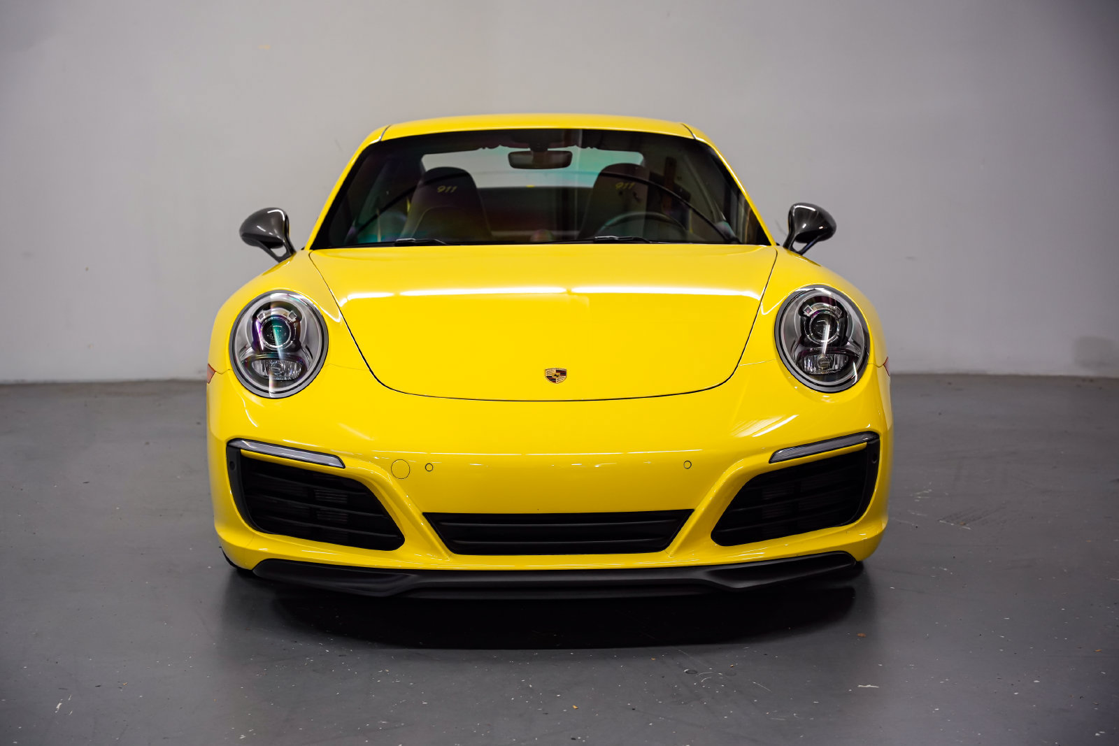 Used 2018 Porsche 911 Carrera T RWD image 6