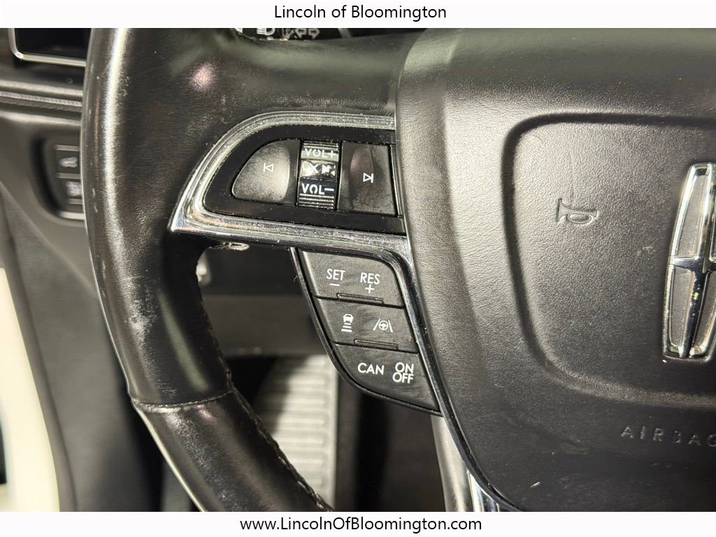 Certified 2022 Lincoln Nautilus Reserve w/ Equipment Group 201A image 27