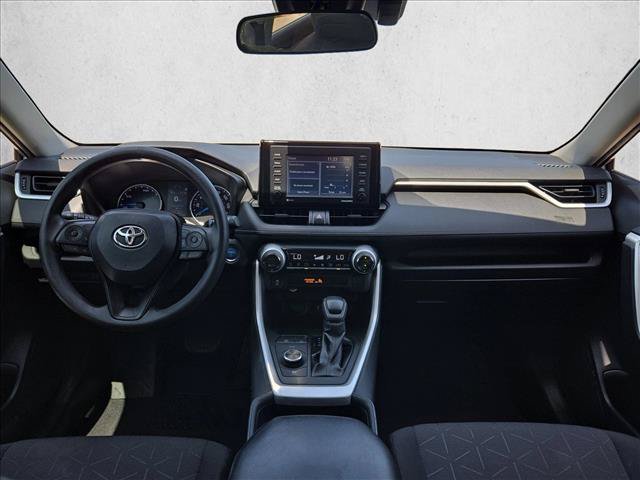 Used 2020 Toyota RAV4 XLE w/ Convenience Package AWD/4WD image 18