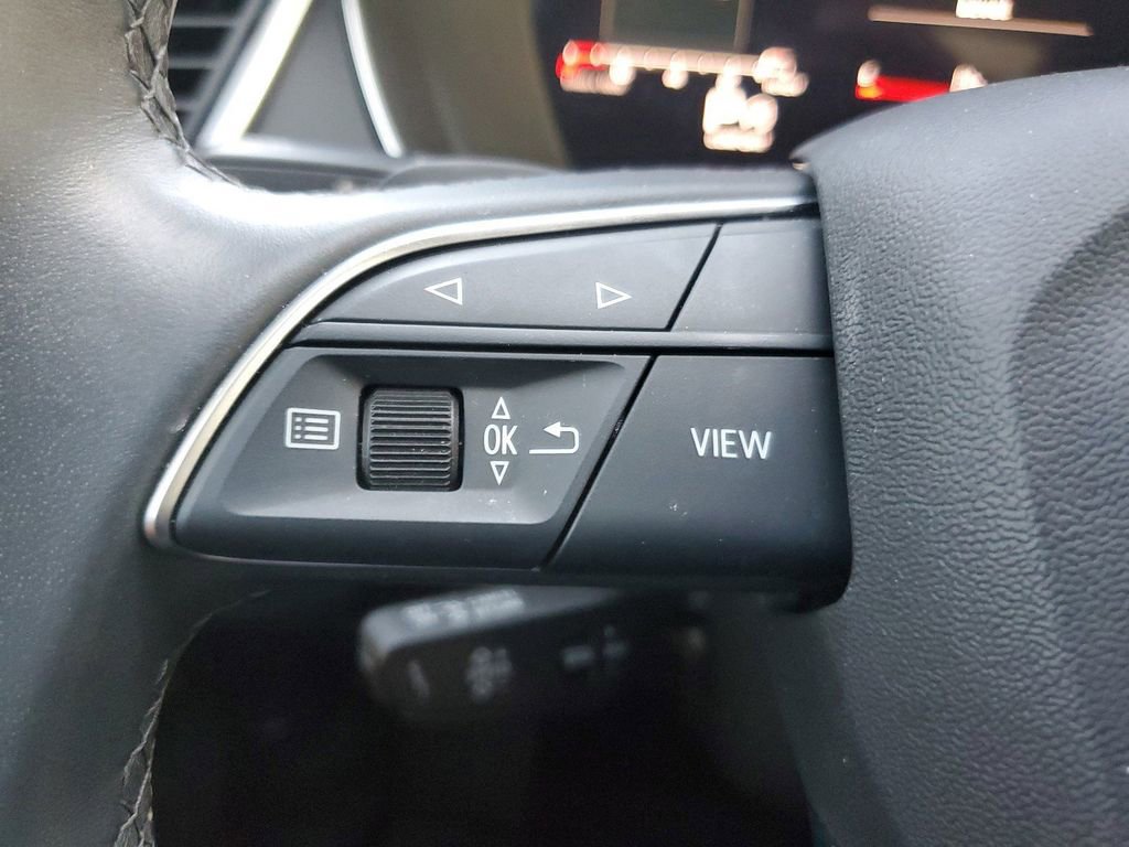 Used 2021 Audi Q5 Prestige w/ Prestige Package image 21