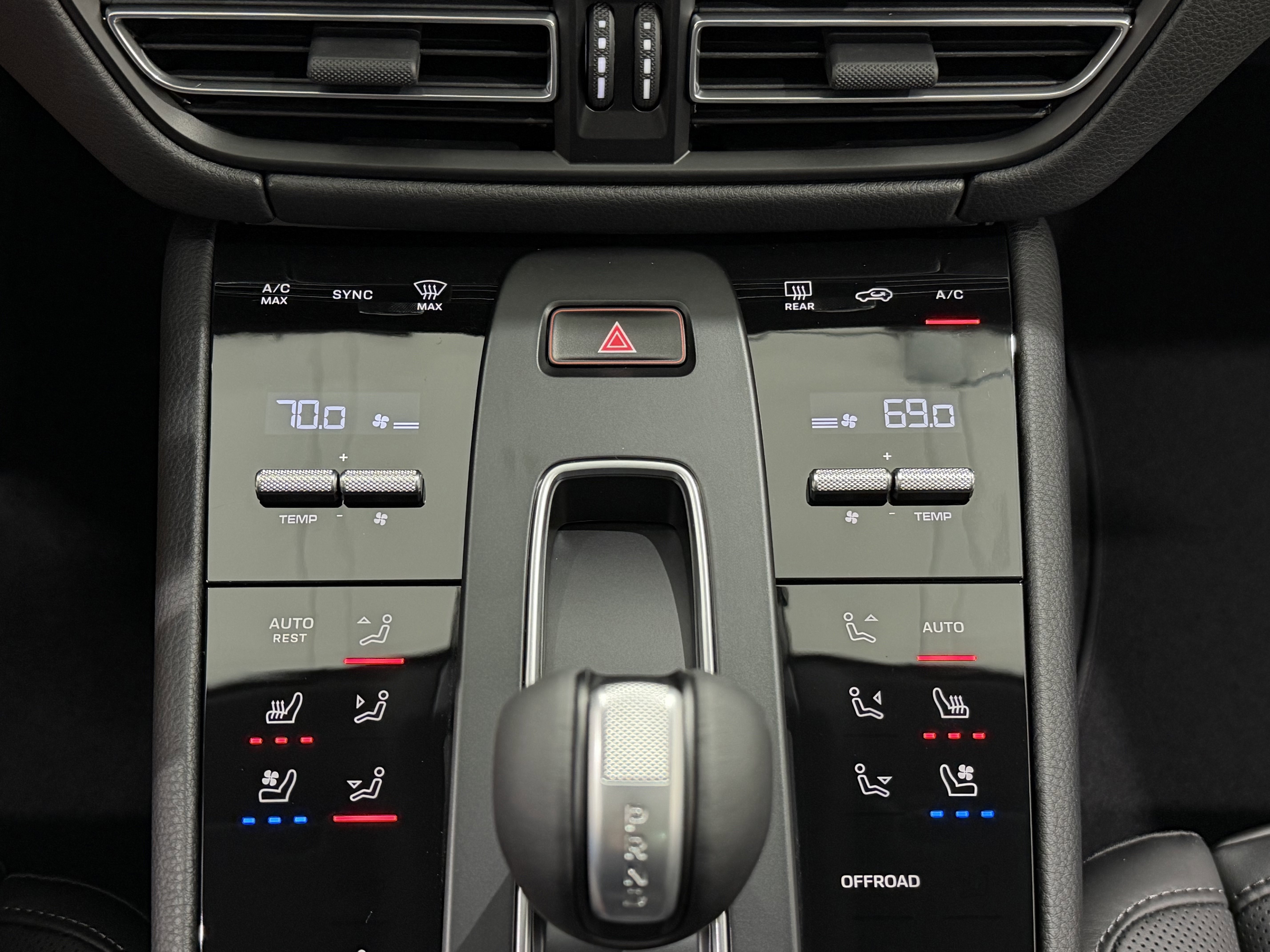 New 2026 Porsche Macan S image 39