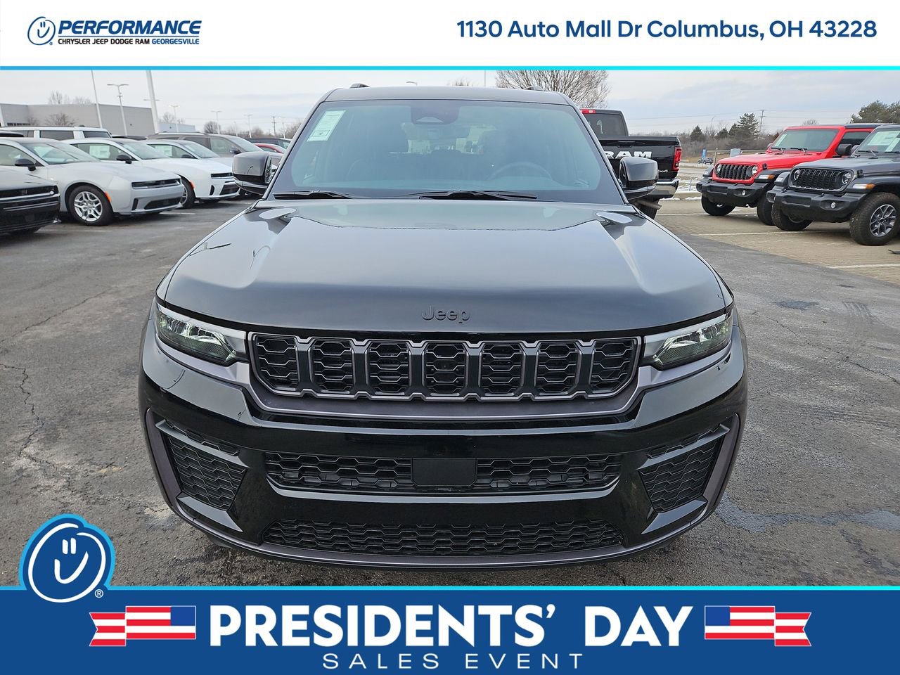 New 2026 Jeep Grand Cherokee Laredo image 2
