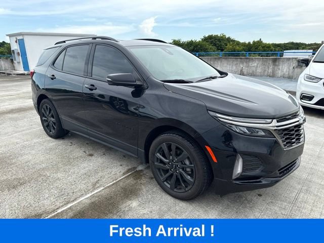 Used 2023 Chevrolet Equinox RS w/ RS Leather Package FWD image 11
