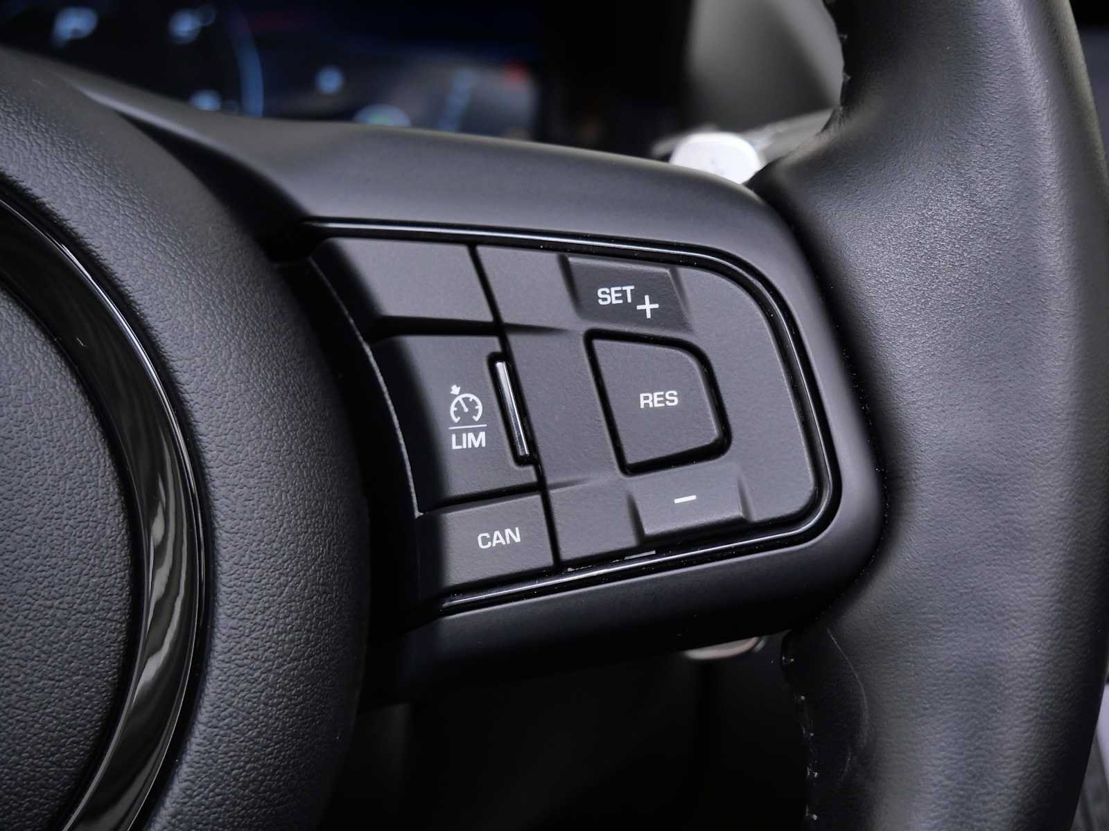 Used 2023 Jaguar F-TYPE Convertible RWD image 30