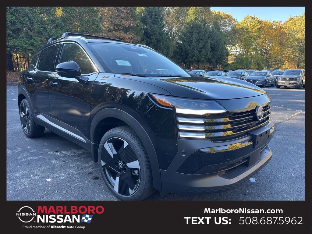 New 2026 Nissan Kicks SR w/ SR Premium Package