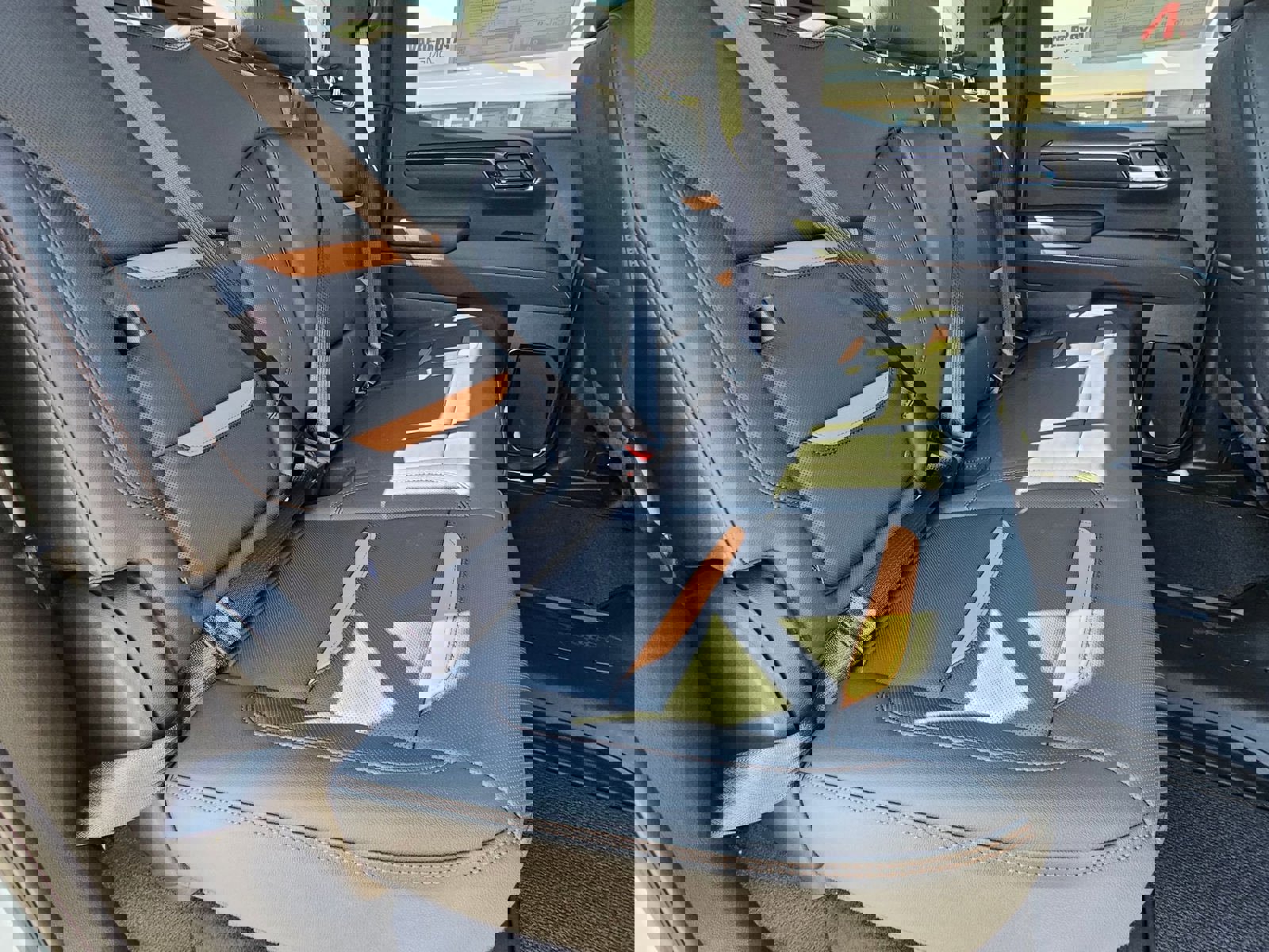 New 2025 GMC Sierra 1500 AT4 w/ AT4 Premium Package image 25