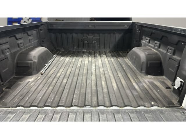 Used 2022 Chevrolet Silverado 1500 Custom w/ LPO, Dark Essentials Package AWD/4WD image 24