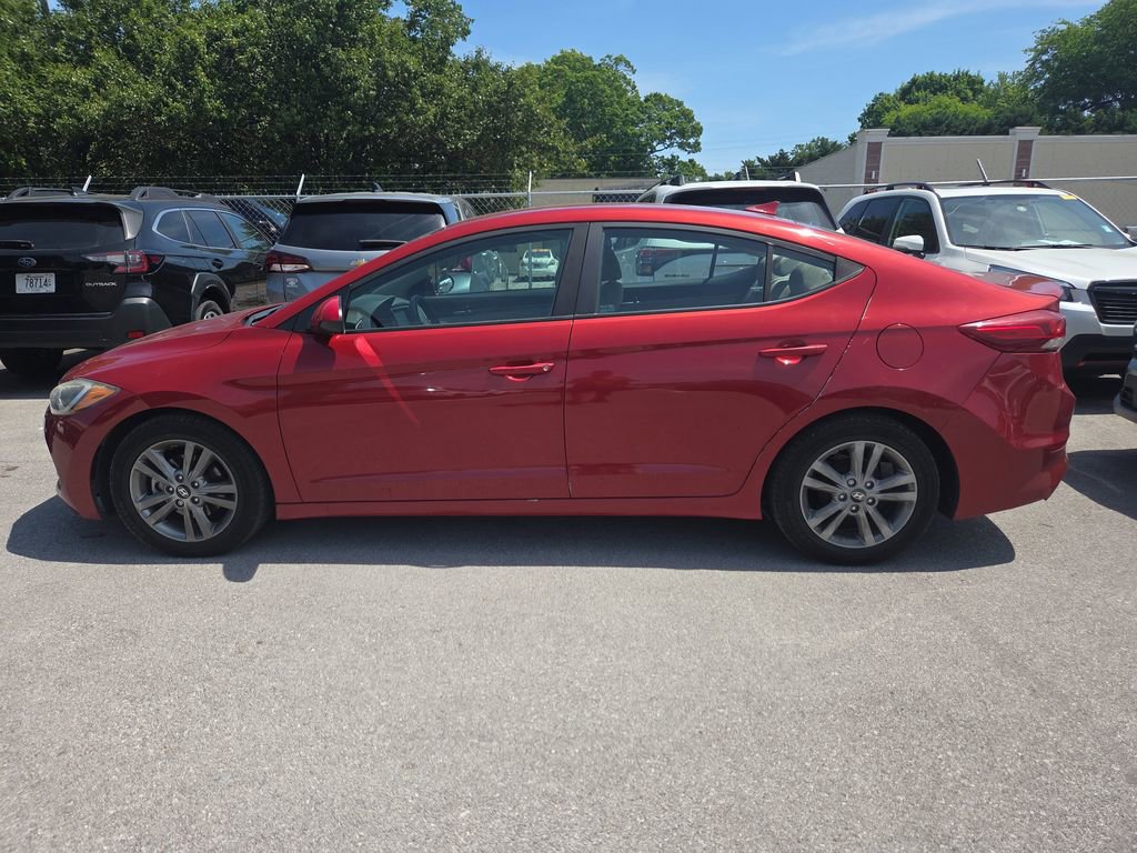 Used 2017 Hyundai Elantra SE FWD image 7