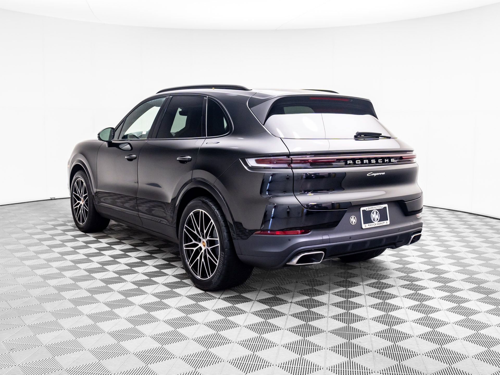 New 2026 Porsche Cayenne image 3