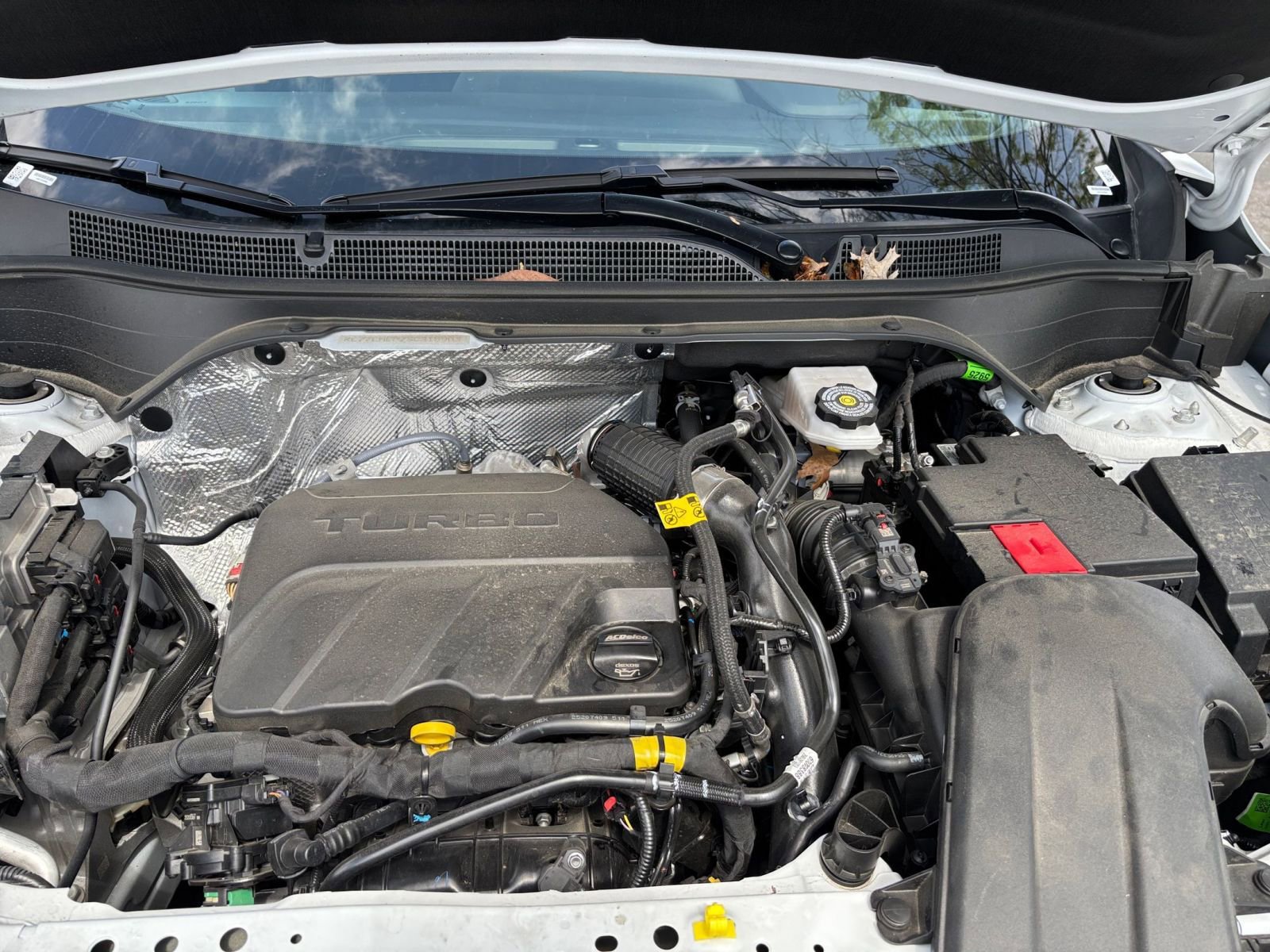 Used 2025 Chevrolet Trax LT image 31
