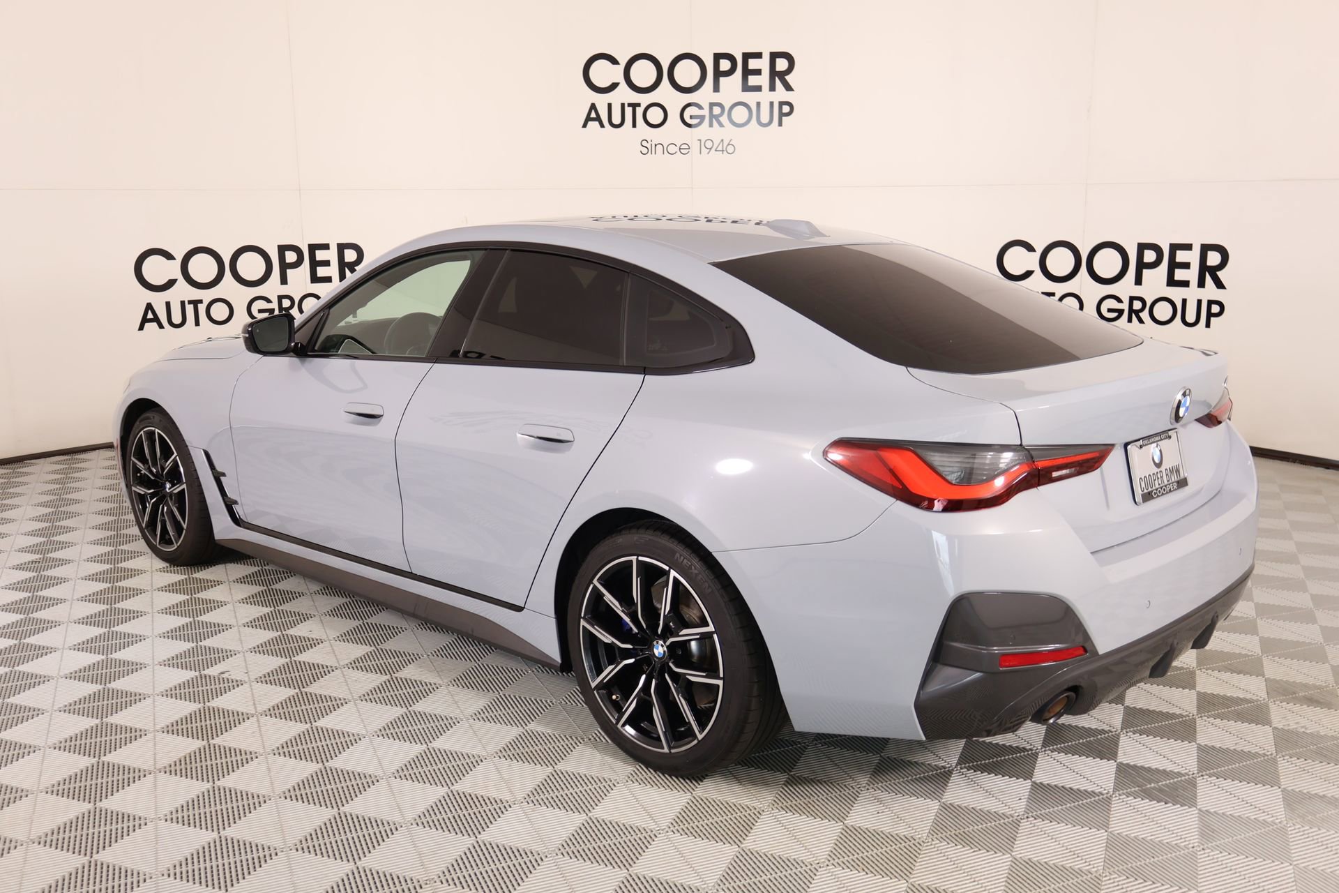 Used 2023 BMW 430i Gran Coupe w/ M Sport Package RWD image 24