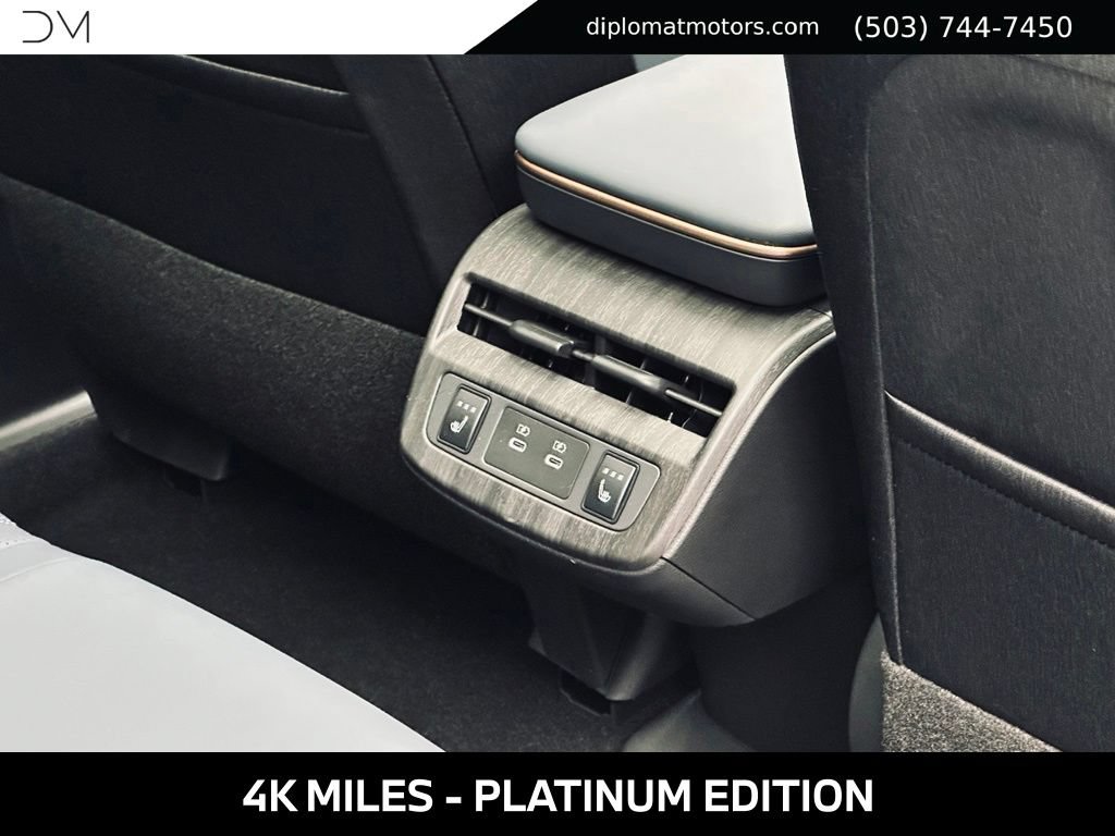 Used 2025 Nissan Ariya Platinum AWD/4WD image 22