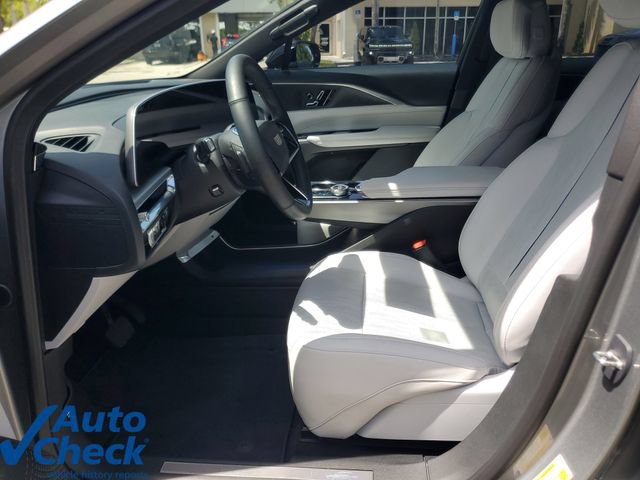 Certified 2024 Cadillac Lyriq Luxury RWD image 20